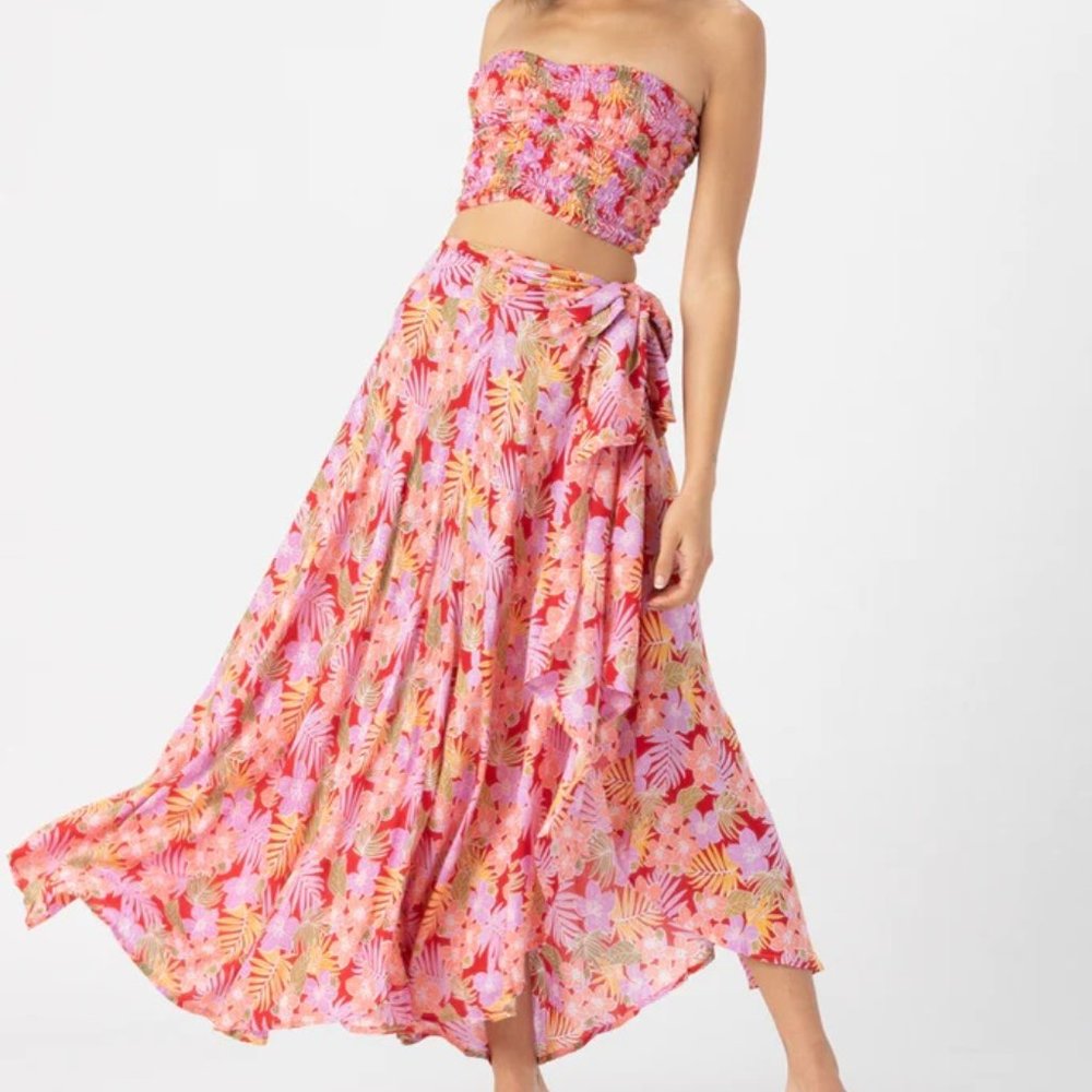 Tiare Hawaii Hollie Crop Top Sleeveless and Azure Wrap Skirt - Tropics Red